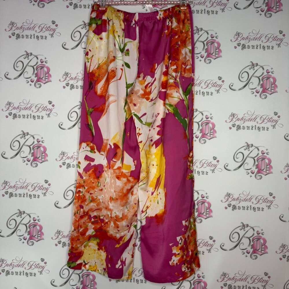 Natori pants floral painting ๐ผ๏ธ style pink lightweight soft silky satiny sexy - Picture 5 of 8